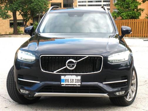 Magic Blue Metallic 2016 Volvo XC90 T6 Momentum