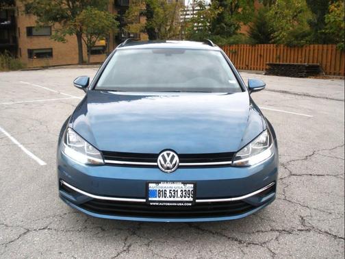 2018 Volkswagen Golf SportWagen TSI SE