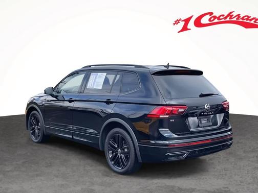 2022 Volkswagen Tiguan 2.0T SE R-Line Black