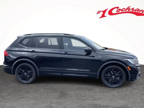 2022 Volkswagen Tiguan 2.0T SE R-Line Black
