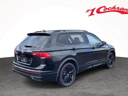 2022 Volkswagen Tiguan 2.0T SE R-Line Black