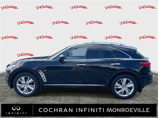 2015 INFINITI QX70 Base