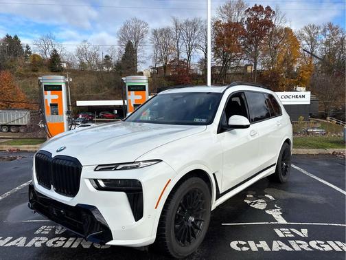 2023 BMW X7 xDrive40i