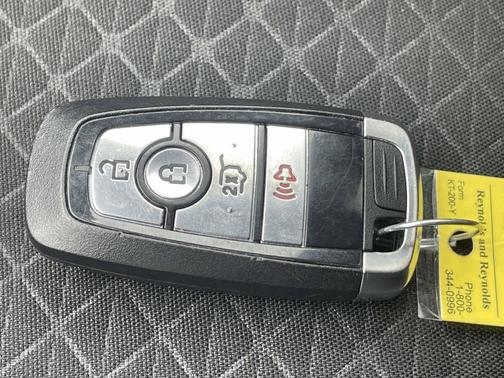 Carbonized Gray Metallic 2025 Ford Escape Active