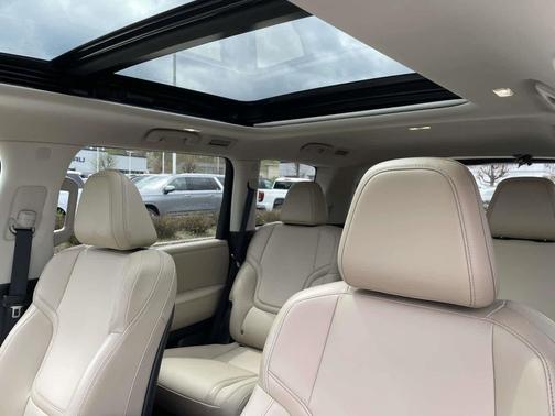 2025 INFINITI QX80 PURE AWD