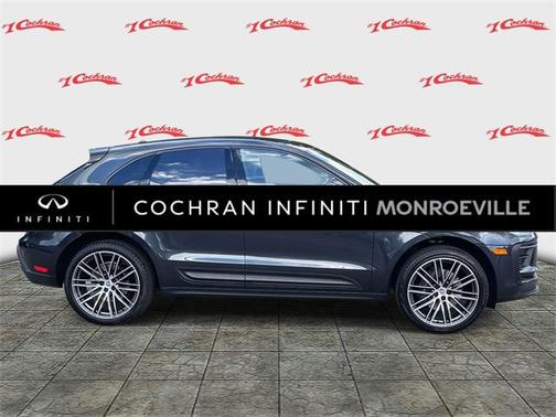 2024 Porsche Macan Base
