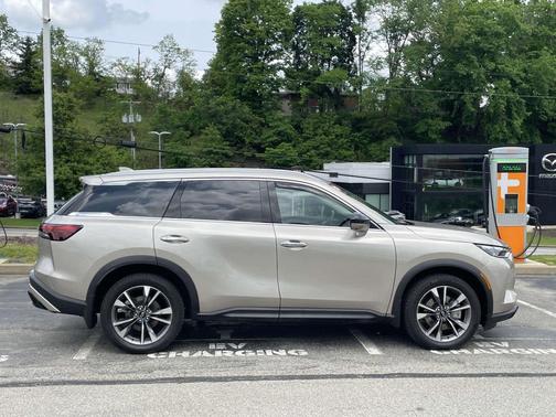 Warm Titanium 2023 INFINITI QX60 Luxe