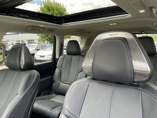 Dynamic Metal 2025 INFINITI QX80 SENSORY AWD