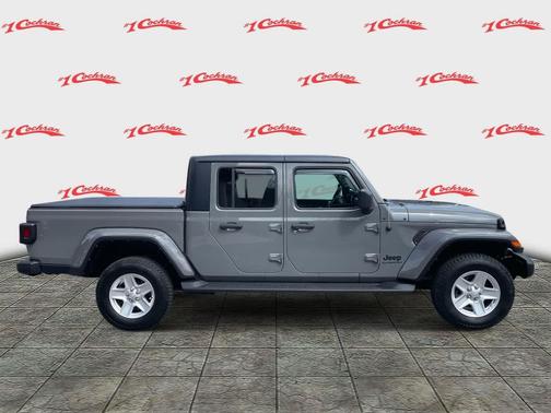 2022 Jeep Gladiator Sport S