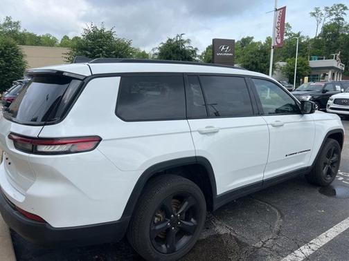 2022 Jeep Grand Cherokee L Altitude