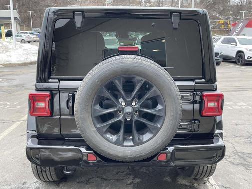 2022 Jeep Wrangler Unlimited High Altitude 4x4