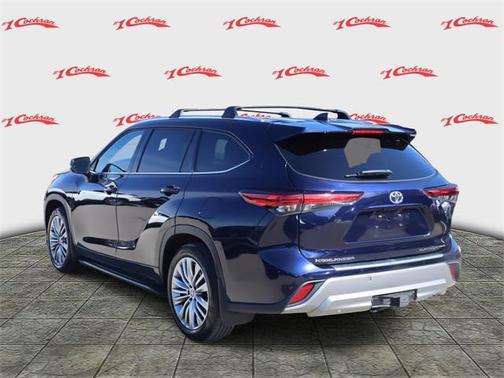 2022 Toyota Highlander Platinum