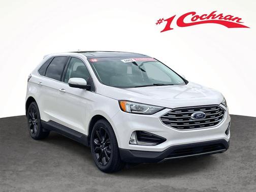 White Platinum Metallic Tri-Coat 2019 Ford Edge Titanium