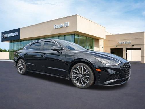 Black 2023 Hyundai SONATA Limited