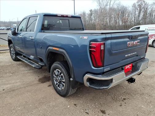 2024 GMC Sierra 2500 SLT