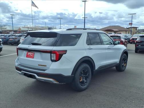 Space White Metallic 2026 Ford Explorer Tremor