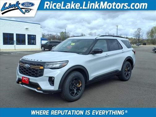 Space White Metallic 2026 Ford Explorer Tremor