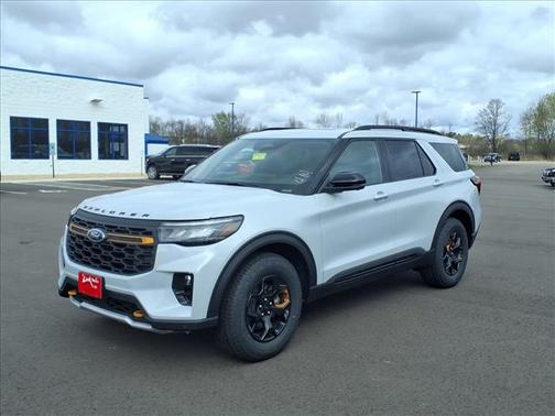 Space White Metallic 2026 Ford Explorer Tremor