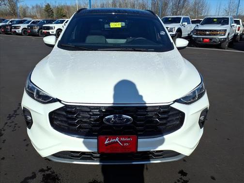 2026 Ford Escape ST-Line Elite