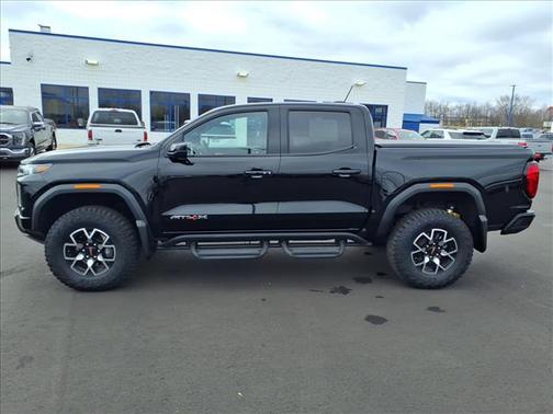 2024 GMC Canyon AT4X