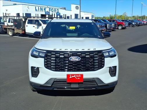 Avalanche Gray 2027 Ford Explorer ST-Line