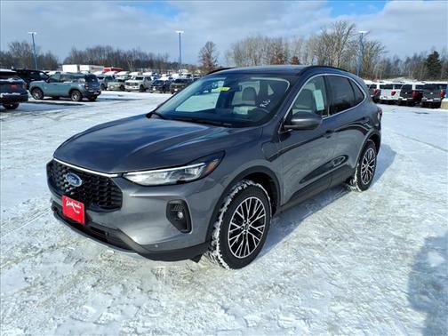 2026 Ford Escape PHEV Base