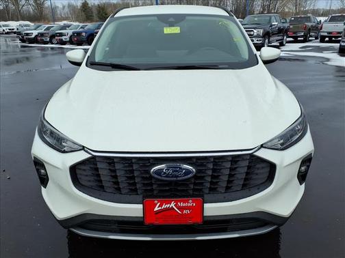 2026 Ford Escape PHEV Base