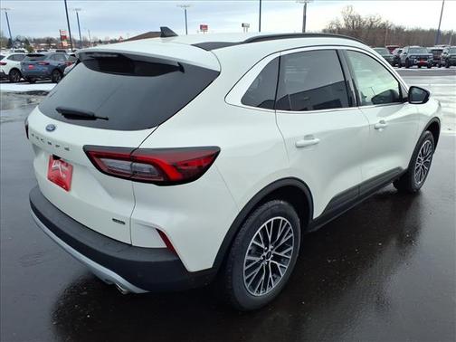 2026 Ford Escape PHEV Base