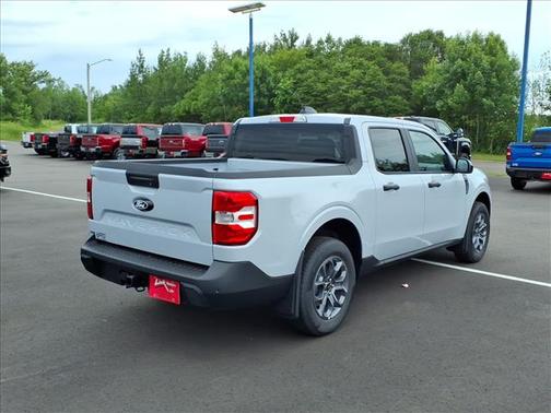 SPACE WHITE METALLIC 2026 Ford Maverick XLT