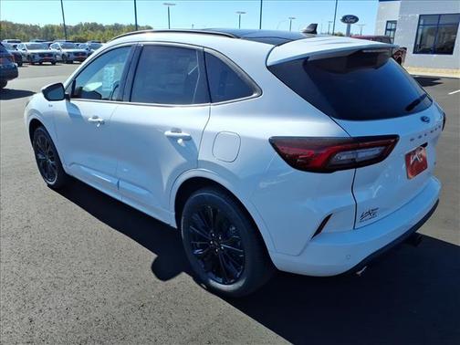 2026 Ford Escape ST-Line Elite