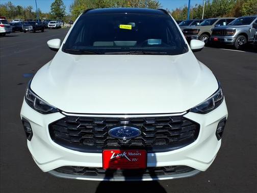 2026 Ford Escape ST-Line Elite