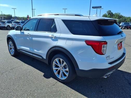 2022 Ford Explorer Platinum