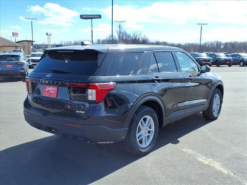 Agate Black Metallic 2026 Ford Explorer Active