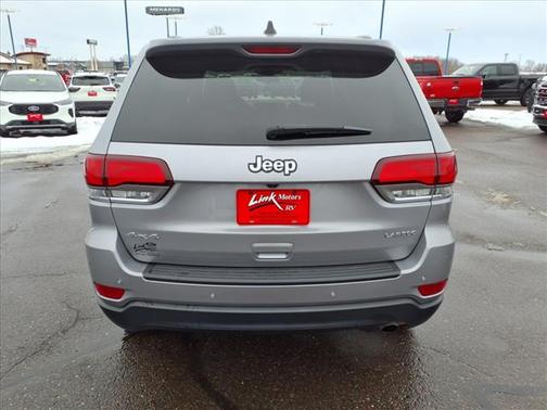 2020 Jeep Grand Cherokee Laredo