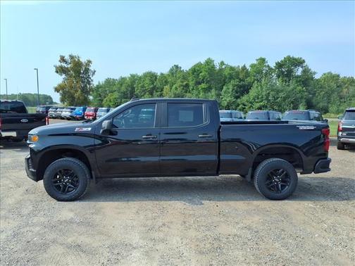 Black 2022 Chevrolet Silverado 1500 Limited Custom Trail Boss