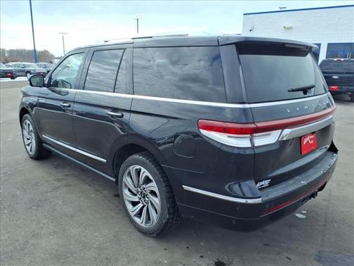 2022 Lincoln Navigator Reserve