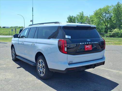 Space Silver Metallic 2026 Ford Expedition Max Active 4x4