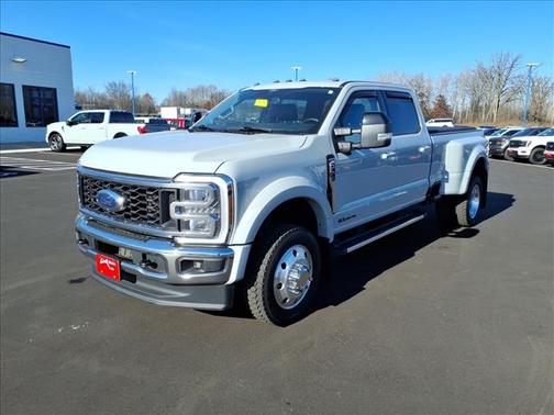 2025 Ford F-450 Lariat