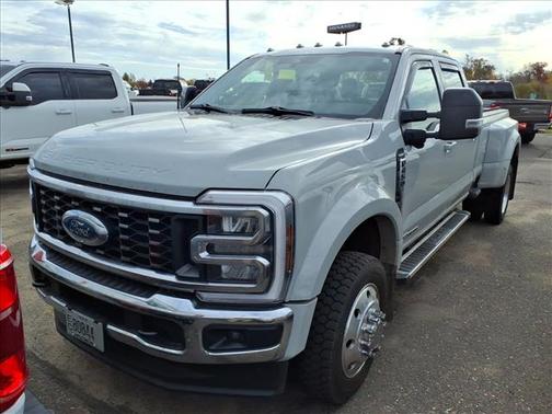 2025 Ford F-450 Lariat