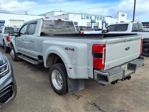 2025 Ford F-450 Lariat