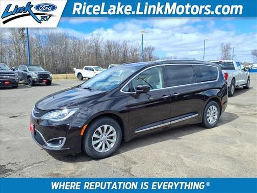 2018 Chrysler Pacifica Touring-L
