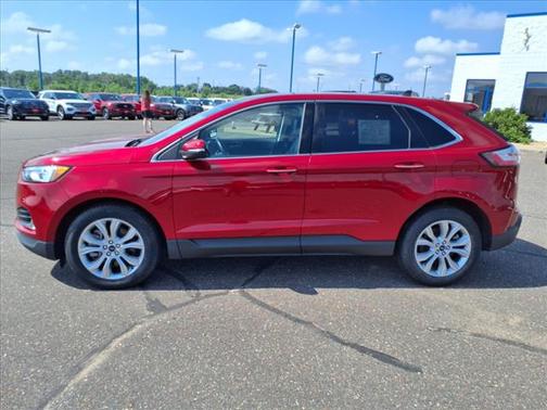 2021 Ford Edge Titanium