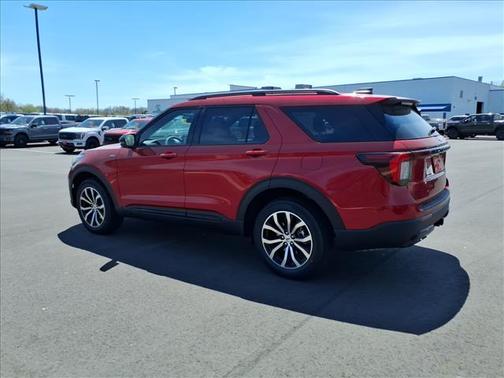 Rapid Red Metallic Tinted Clearcoat 2026 Ford Explorer ST-Line
