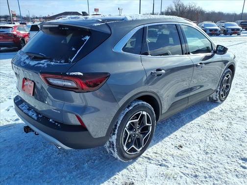 2026 Ford Escape Platinum