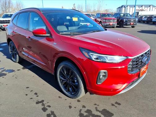 2026 Ford Escape ST-Line Elite