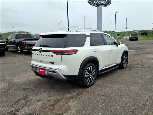 Pearl White Tricoat 2023 Nissan Pathfinder Platinum 4WD