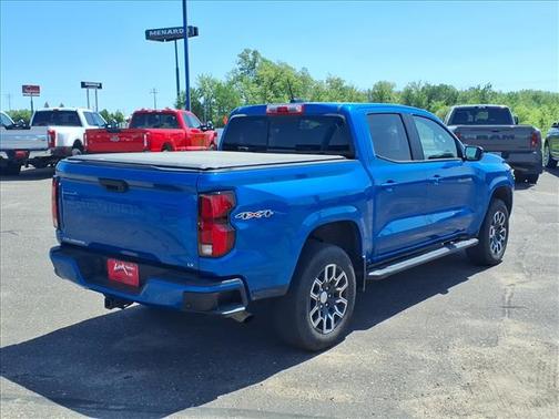 Glacier Blue Metallic 2024 Chevrolet Colorado LT