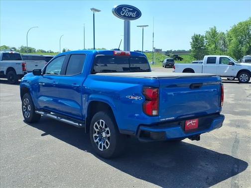 Glacier Blue Metallic 2024 Chevrolet Colorado LT