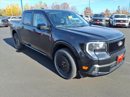 2025 Ford Maverick Lobo Standard