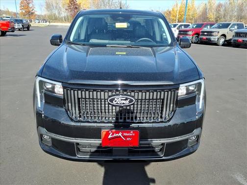 2025 Ford Maverick Lobo Standard